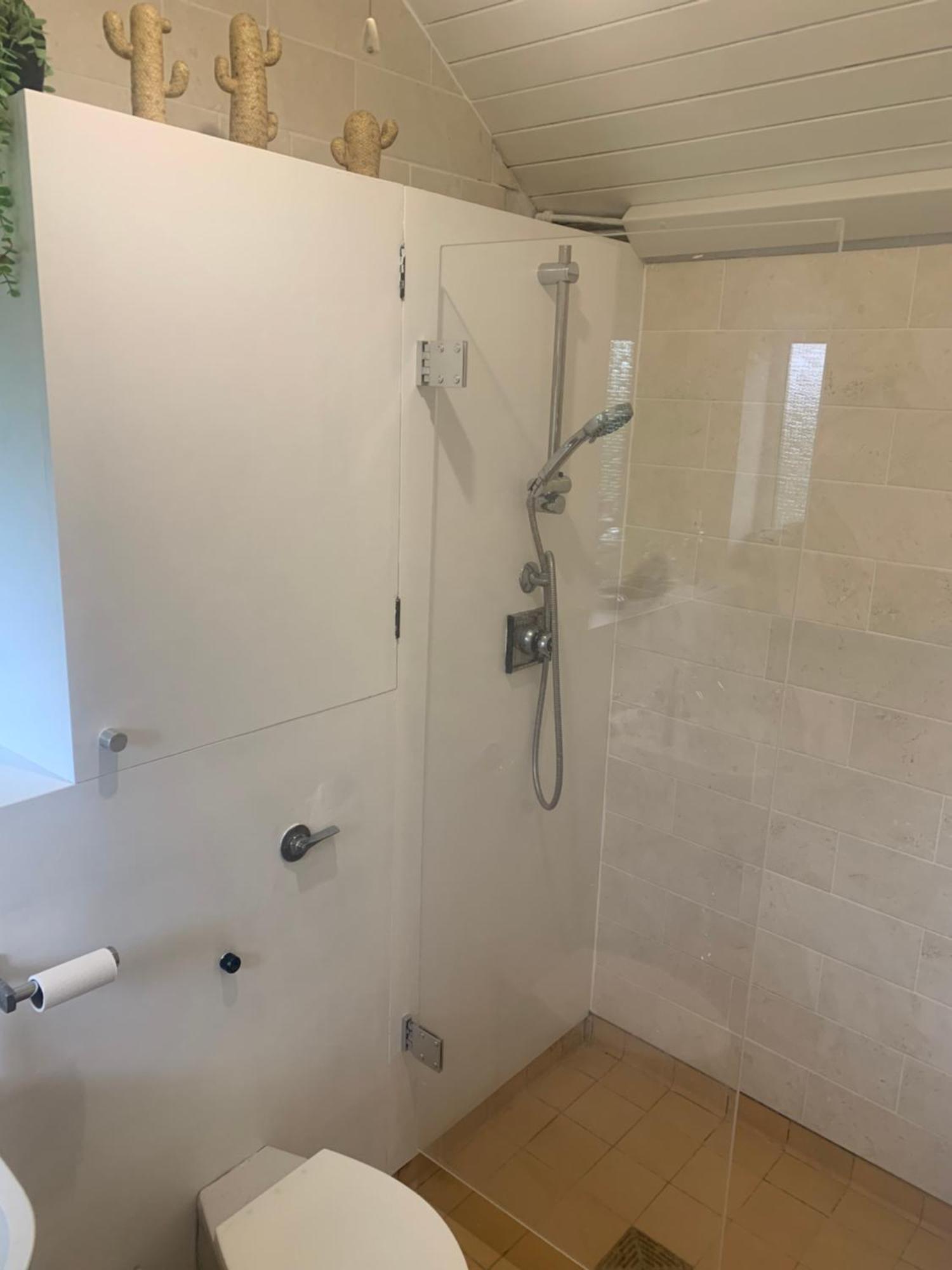 Newly Refurbished One Bedroom With Additional Sofa Bed Self Contained Flat In Garden Abbots Langley Экстерьер фото